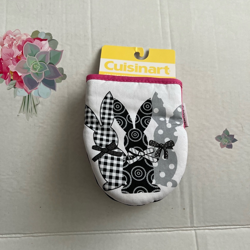 Happy Easter bunnies, 2 Pack Silicone Oven Mini Mitts